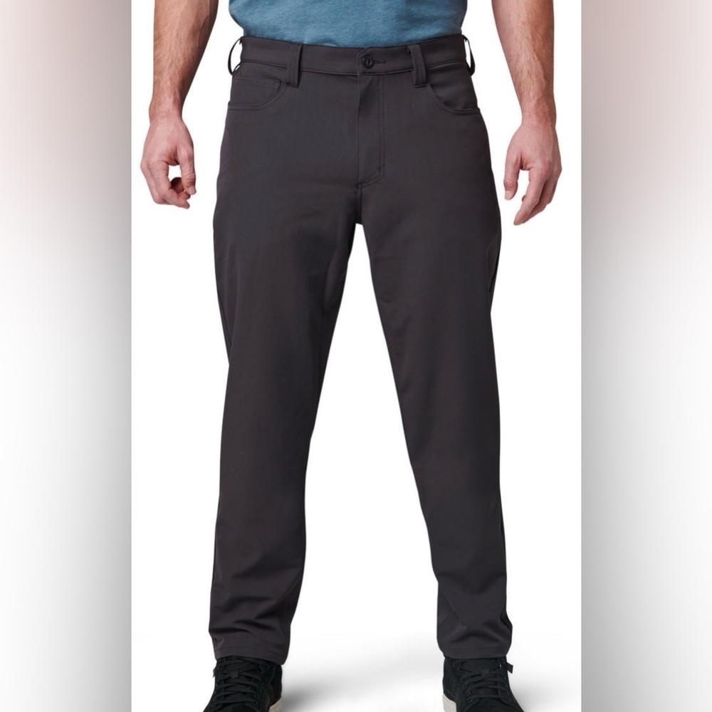 5.11 Tactical Men's Defender-Flex Light Slim Pant brown size 34/32